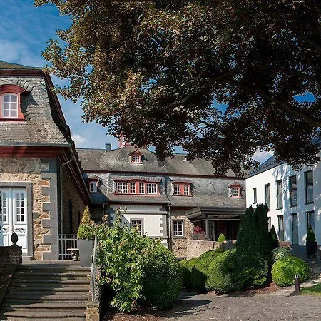 Schloss فندق