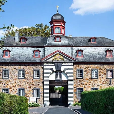 فندق Schloss Burgbrohl