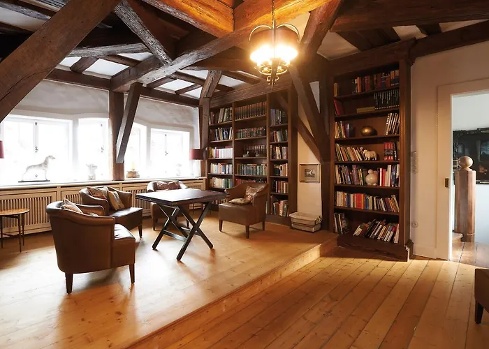 酒店 布尔格布罗尔施劳斯酒店